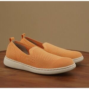 Born Womens Patton Slip On Walking Shoes SIze 8 M Orange Man Made